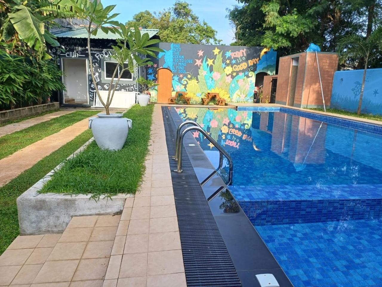 Thinaya Lake Resort Anuradhapura Eksteriør billede